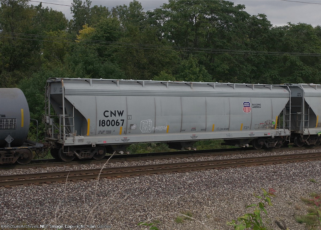 CNW 180067